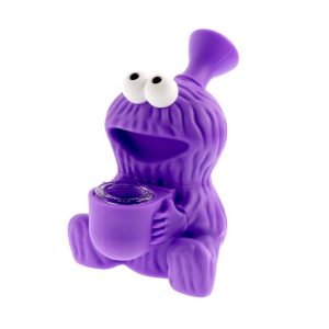 4 5 in monster design silicone water pipe 1718 900x900 0